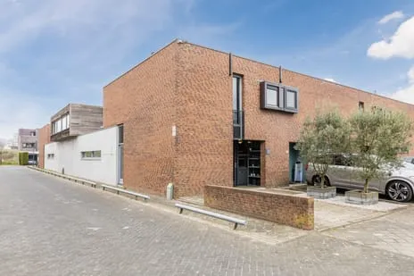 Tussenwoning te koop: Priemkruid 1, Kroeten Breda