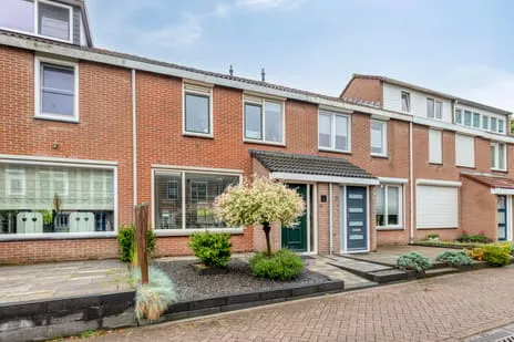 Tussenwoning te koop: Primulaveld 72, Tuinwijk Bergen Op Zoom