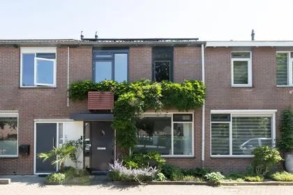 Tussenwoning te koop: Primulaveld 8, Tuinwijk Bergen Op Zoom
