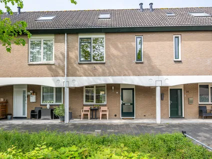 Tussenwoning te koop: Princenhofplein 23, Waterwijk West Almere