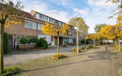 Tussenwoning te huur: Prins Alexanderpad 11, Dorrestein-Noord Nieuwerkerk Aan Den Ijssel