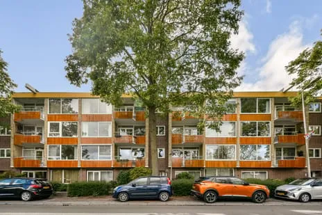 Appartement te koop: Prins Bernhardlaan 45, Centrum Oost Diemen