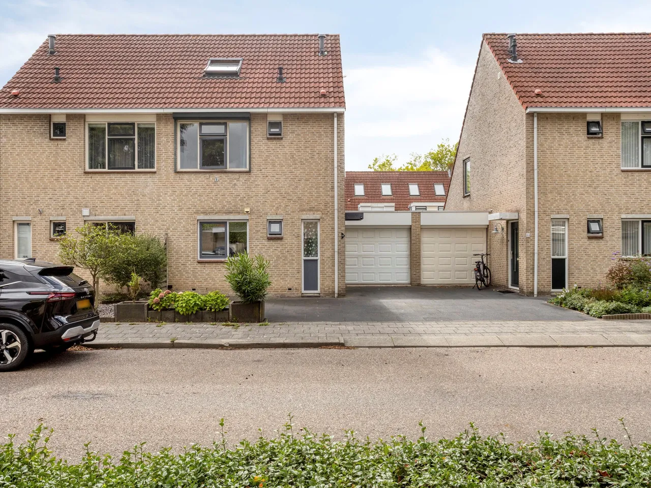 Tussenwoning te koop: Prins Bernhardlaan 68, Middelharnis