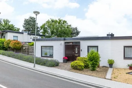 Twee-onder-één-kap te koop: Prins Bernhardstraat 12, Gulpen Gulpen
