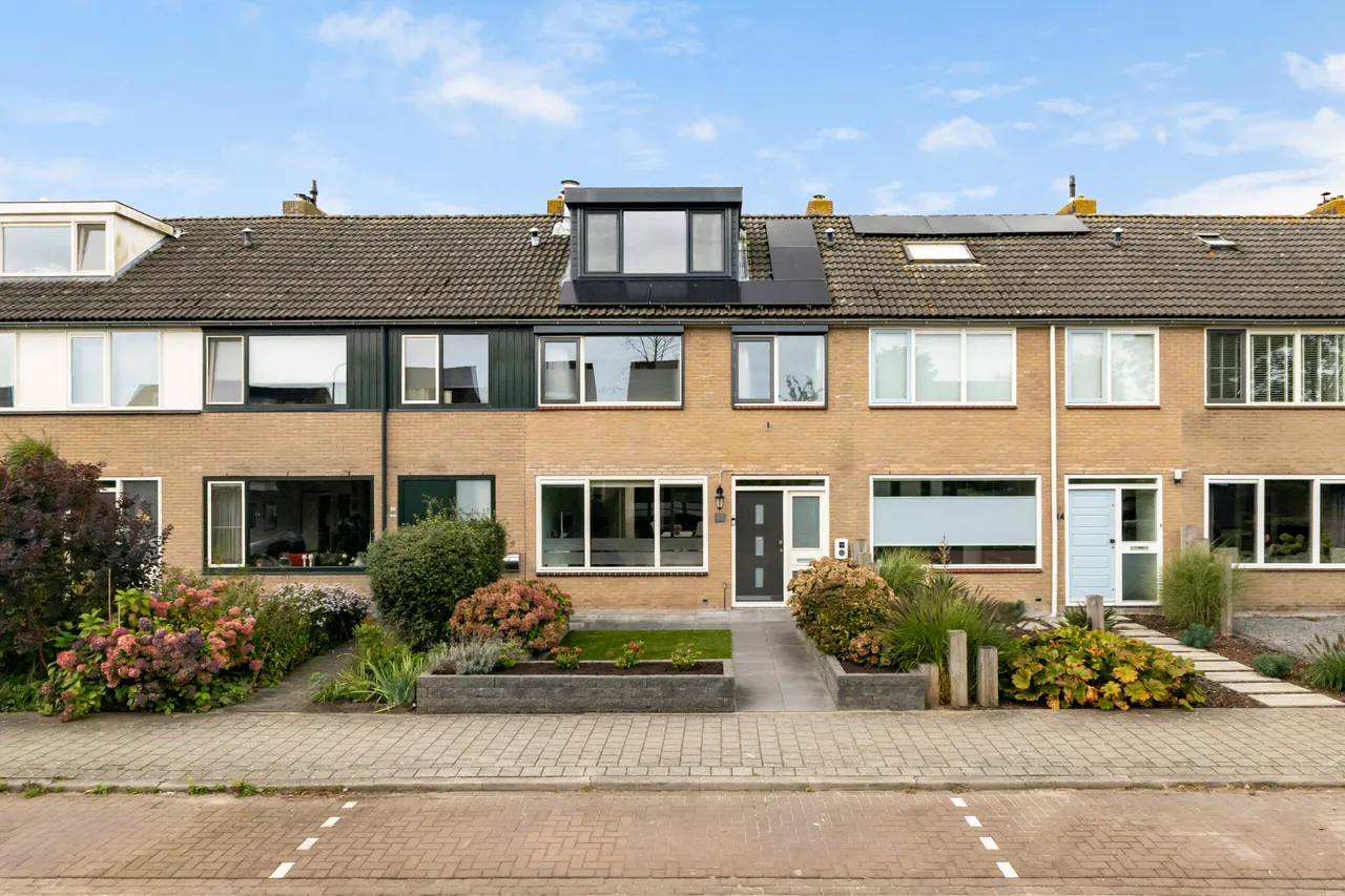 Tussenwoning te koop: Prins Bernhardweg 13, Kockengen