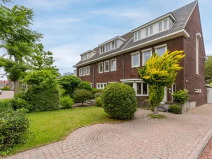Hoekwoning te koop: Prins de Lignestraat 22, Geleen-Centrum Geleen