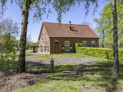 Twee-onder-één-kap te koop: Prins Hendriklaan 1, Verspreide huizen Hooge Mierde Hooge Mierde