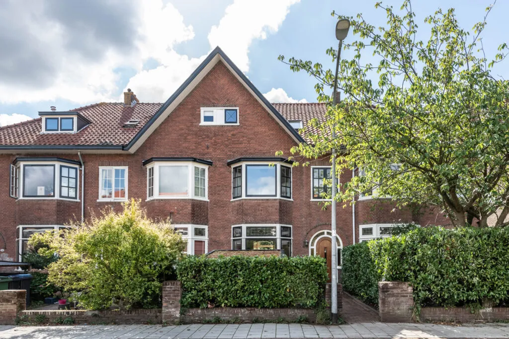 Tussenwoning te koop: Prins Hendriklaan 104, Overveen