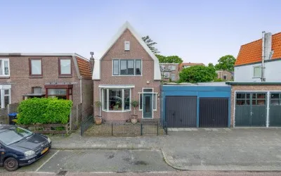 Vrijstaande woning te koop: Prins Hendrikstraat 108, Prins Hendrikbuurt Zaandam