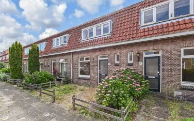 Tussenwoning te koop: Prins Hendrikstraat 12, Voorburg Oud noord Voorburg