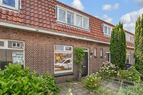 Tussenwoning te koop: Prins Hendrikstraat 16, Voorburg Oud noord Voorburg