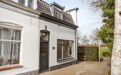 Vrijstaande woning te koop: Prins Hendrikstraat 29, Leerdam centrum noord Leerdam