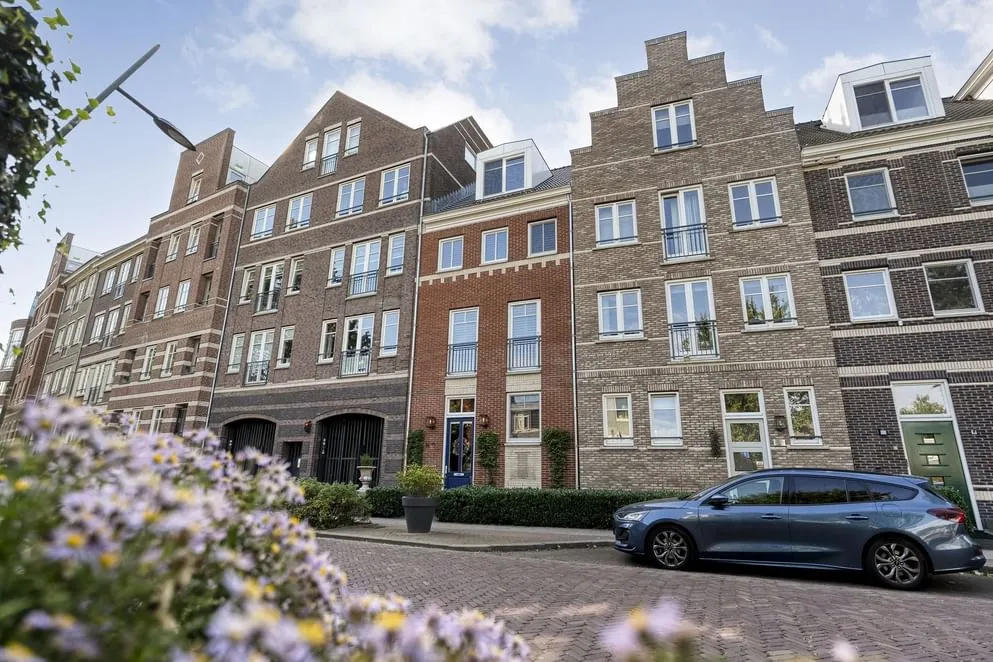 Tussenwoning te koop: Prins Hendrikstraat 30, Oldenzaal