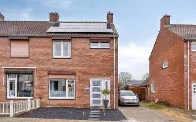 Twee-onder-één-kap te koop: Prins Hendrikstraat 48, Nieuw Lotbroek-Zuid Hoensbroek
