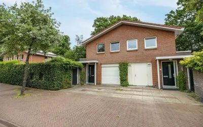 Tussenwoning te koop: Prins Johan Frisolaan 5, Oranjebuurt Amersfoort