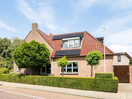 Vrijstaande woning te koop: Prins Willem-Alexanderpark 2, Molenbrug Veenendaal