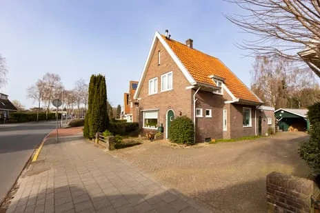 Vrijstaande woning te koop: Prins Bernhardlaan 18, Stationsbuurt Ede