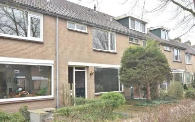 Tussenwoning te koop: Prins Bernhardlaan 34, Egmond aan den Hoef Egmond Aan Den Hoef