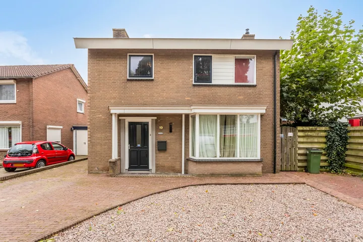 Vrijstaande woning te koop: Prins Bernhardstraat 10, Ooij Ooij