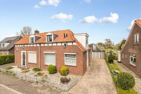 Twee-onder-één-kap te koop: Prins Bernhardstraat 17, Didam-Zuid Didam