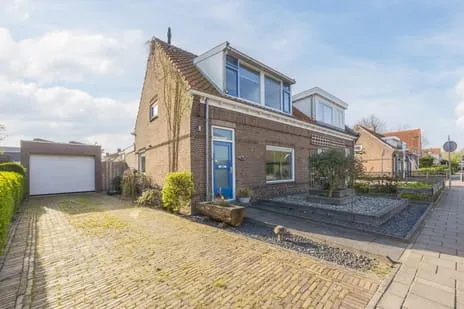 Twee-onder-één-kap te koop: Prins Bernhardstraat 3, Ooltgensplaat woonkern Ooltgensplaat