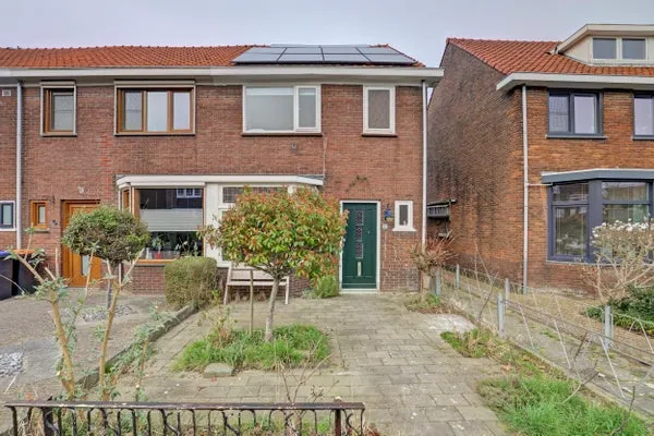 Hoekwoning te koop: Prins Bernhardstraat 57, Prins Bernhardstraat en omgeving Zwijndrecht