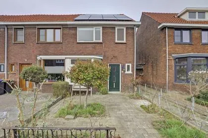Hoekwoning te koop: Prins Bernhardstraat 57, Prins Bernhardstraat en omgeving Zwijndrecht