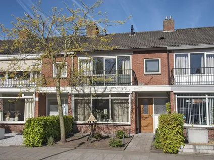 Tussenwoning te koop: Prins Bernhardstraat 60, De Welle Rijssen