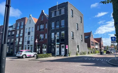 Hoekwoning te huur: Prins Hendrikkade 183, Noord-Oost Katwijk