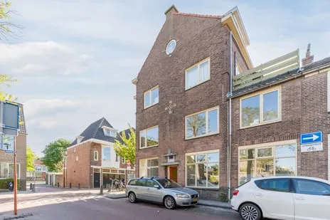 Tussenwoning te koop: Prins Hendrikstraat 1, Emmakwartier Alkmaar