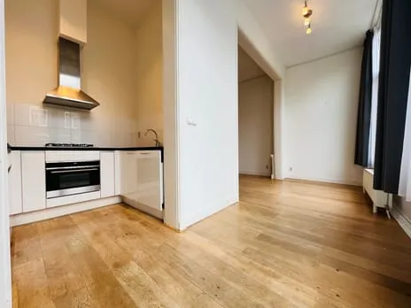 Appartement te huur: Prins Hendrikstraat 17A, 'S-Gravenhage
