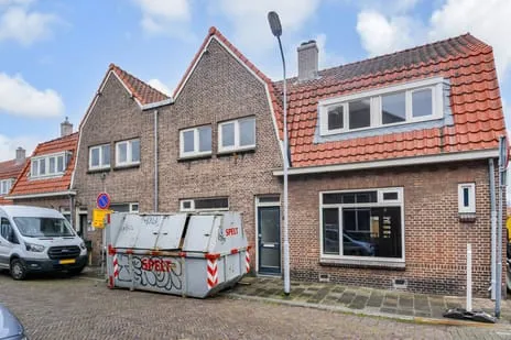 Tussenwoning te koop: Prins Hendrikstraat 33, Voorburg Oud noord Voorburg
