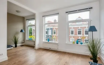 Studio te koop: Prins Hendrikstraat 73B, 'S-Gravenhage