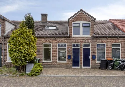 Tussenwoning te koop: Prins Hendrikstraat 8, Oost Hoogeveen