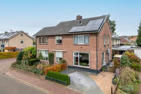 Twee-onder-één-kap te koop: Prins Hendrikweg 15A, Putten-Zuid-Oost Putten