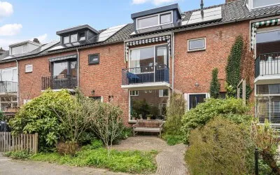 Tussenwoning te koop: Prins Mauritsstraat 37, Zwolle