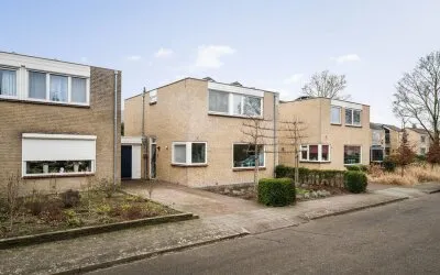 Tussenwoning te koop: Prins Willem-Alexanderlaan 19, Bathmen