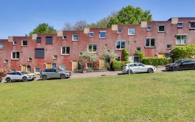 Tussenwoning te koop: Prins Willem-Alexanderlaan 25, Oranjebuurt Amersfoort
