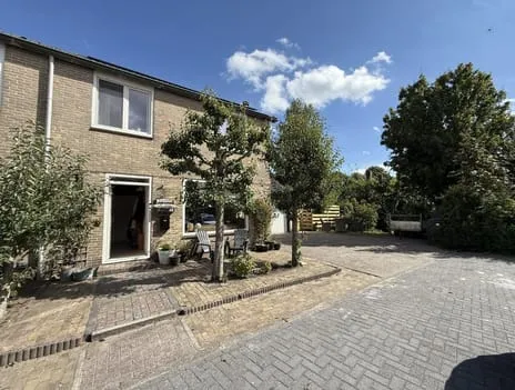 Huurwoning: Prins Willem-Alexanderstraat 33 in Joure - €1.649 per maand - 155m²