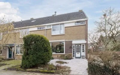 Hoekwoning te koop: Prins Willem Alexanderln 30, Westmaas Woonkern Westmaas