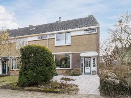Hoekwoning te koop: Prins Willem Alexanderln 30, Westmaas Woonkern Westmaas