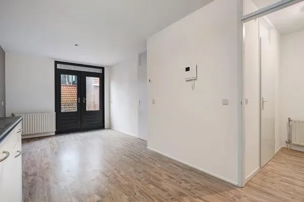 Studio te huur: Prinsen Hoven 13, Centrum Steenwijk Steenwijk
