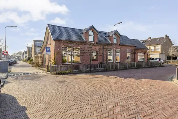 Twee-onder-één-kap te koop: Prinsenlaan 22, Woonkern maasdijk Maasdijk