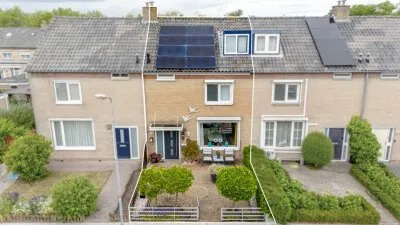 Tussenwoning te koop: Prinsenlaan 30, Magistraatwijk III Middelburg