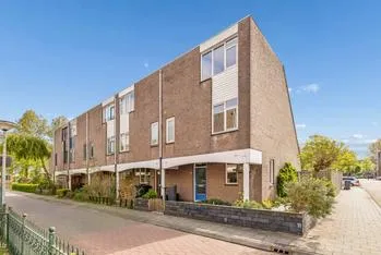 Hoekwoning te koop: Prinsenpad 32, Staatsliedenwijk West Almere