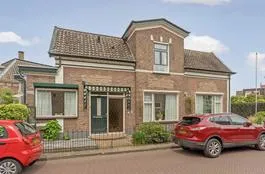 Twee-onder-één-kap te koop: Prinsenstraat 64, Dieren-Zuid beneden spoorlijn Dieren