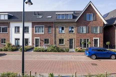 Tussenwoning te huur: Prinses Alexialaan 24, Hoofddorp Toolenburg Zuid Hoofddorp