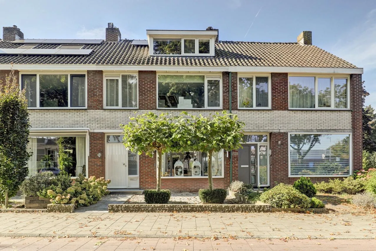 Tussenwoning te koop: Prinses Beatrixlaan 122, Waddinxveen