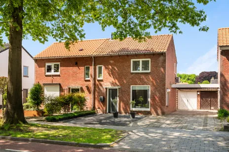 Twee-onder-één-kap te koop: Prinses Beatrixstraat 14, Markelo Markelo