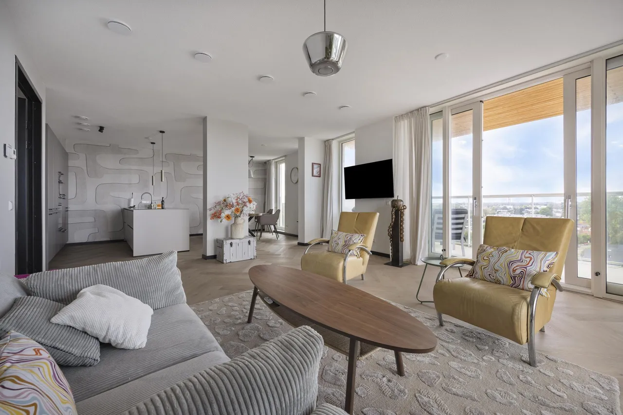 Appartement te koop: prinses carolinalaan 74, Leidschendam